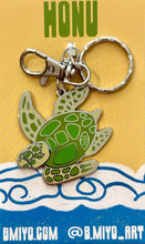 Load image into Gallery viewer, Honu Keychain